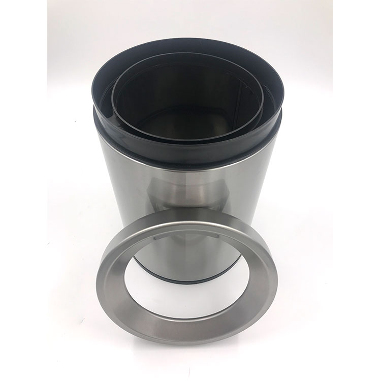 desechos de desechos bin de madera 